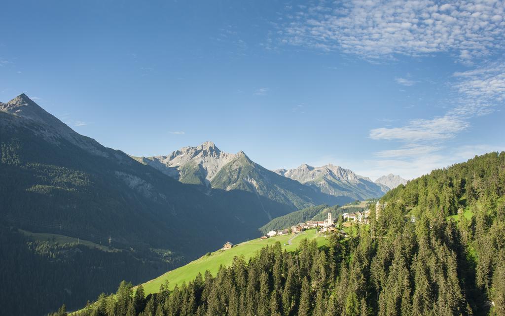 Ferienwohnung Caviezel Tschlin 外观 照片