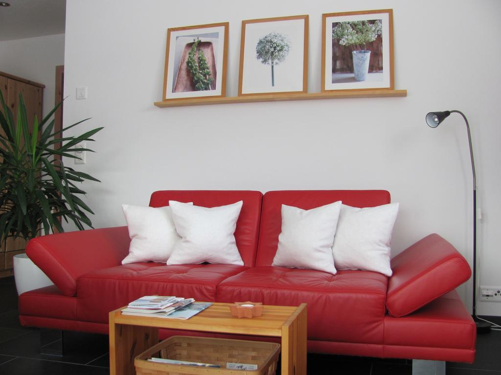 Ferienwohnung Caviezel Tschlin 外观 照片